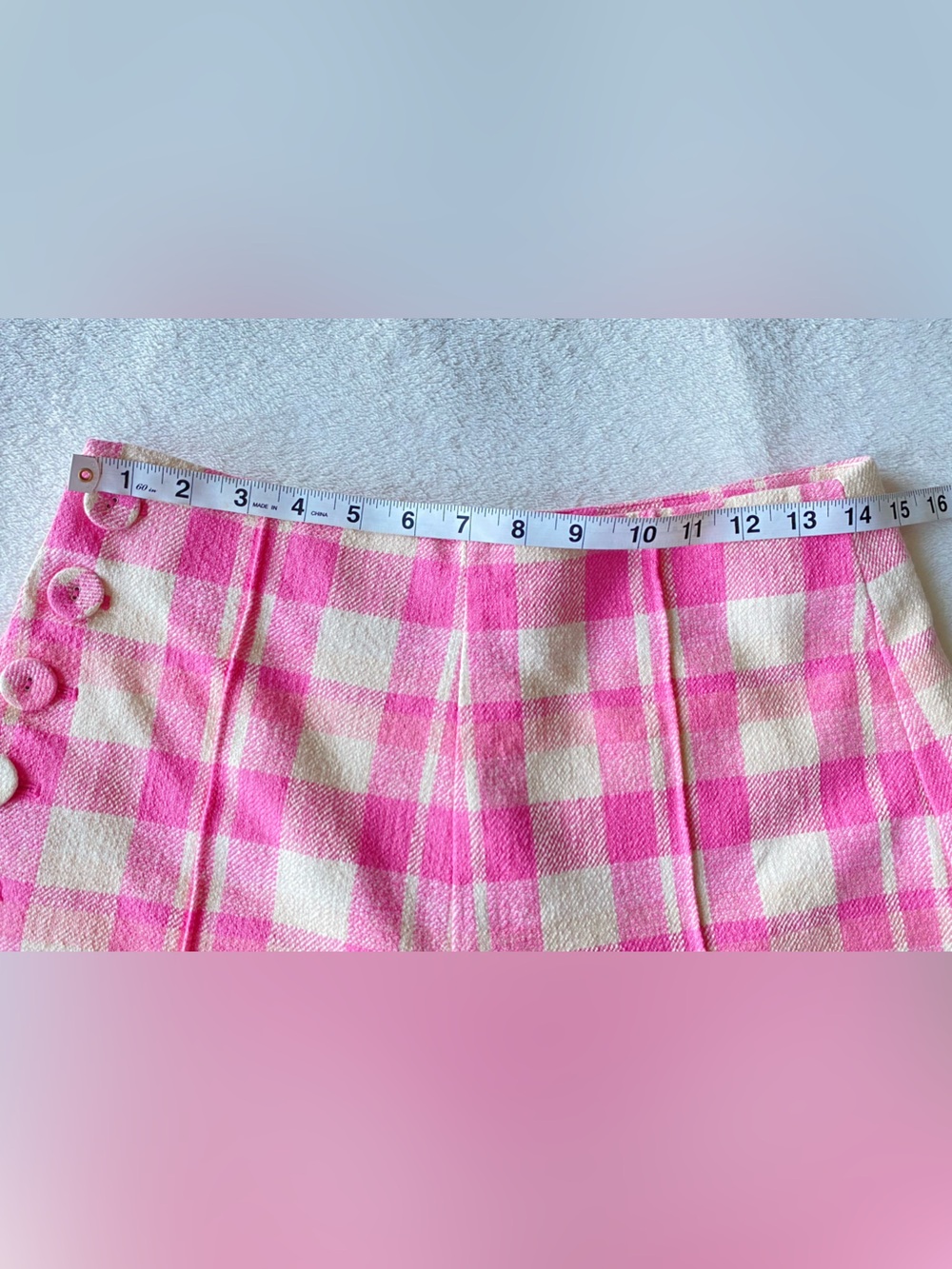Anthropologie Maeve Bold Button Pink Plaid Tweed Shorts sz 6 - Picture 13 of 16